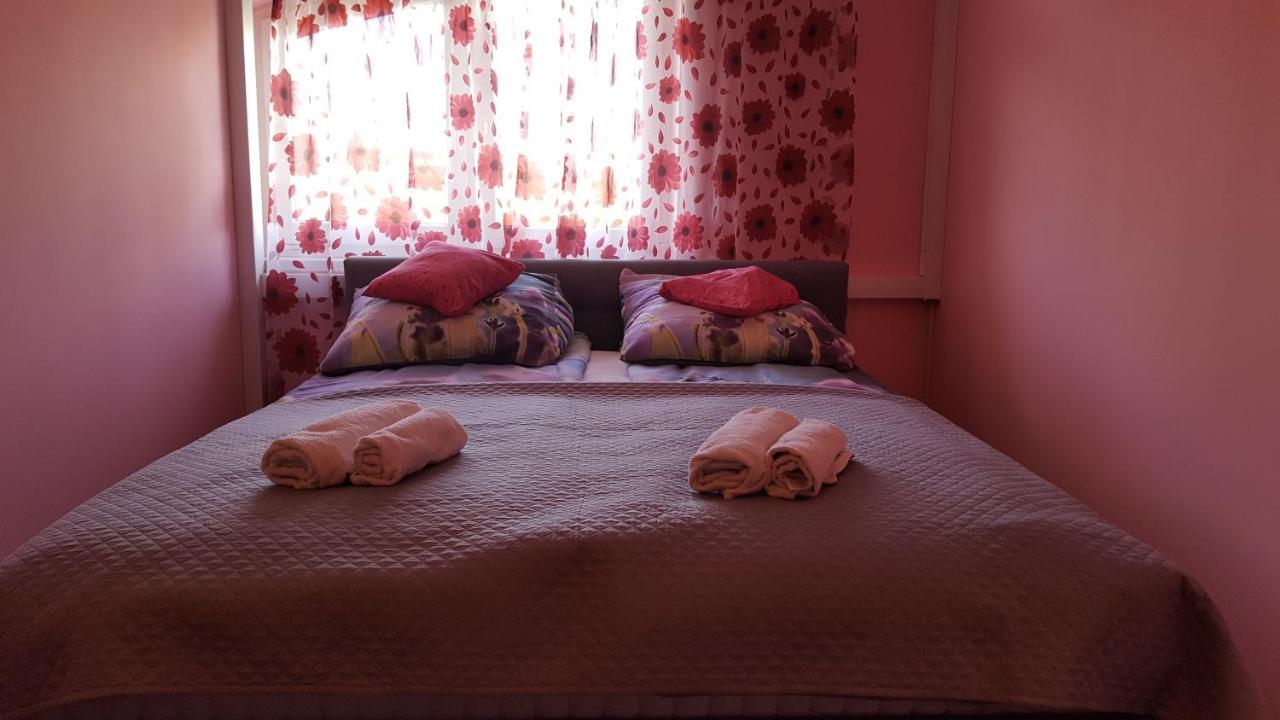 Paris-Lux. Apartment Hajduszoboszlo Luaran gambar