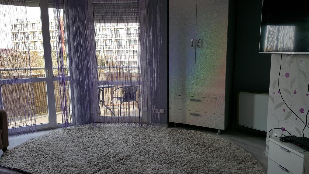 Paris-Lux. Apartment Hajduszoboszlo Luaran gambar