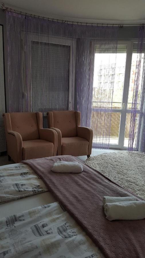 Paris-Lux. Apartment Hajduszoboszlo Luaran gambar